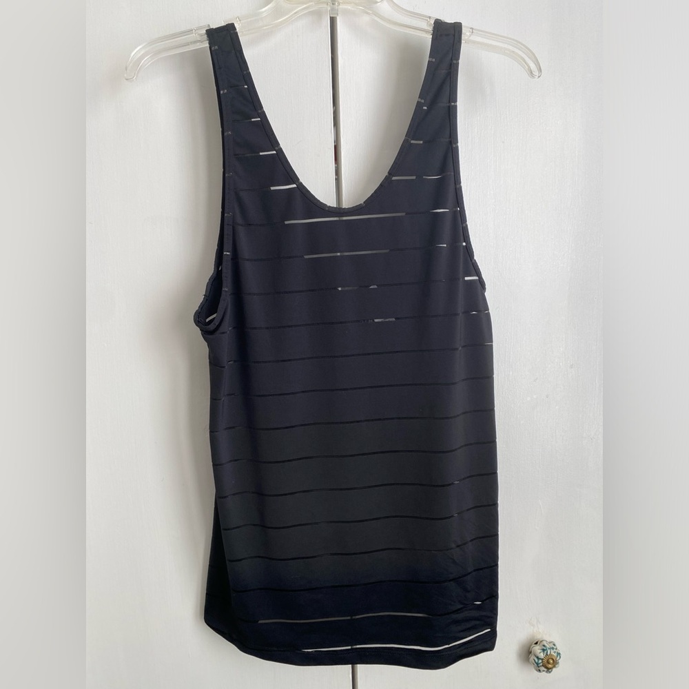 Athleta scoop top